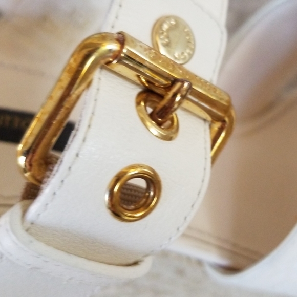 **Host Pick* Authentic Louis Vuitton Cream Monogram Wedges - Picture 8 of 8